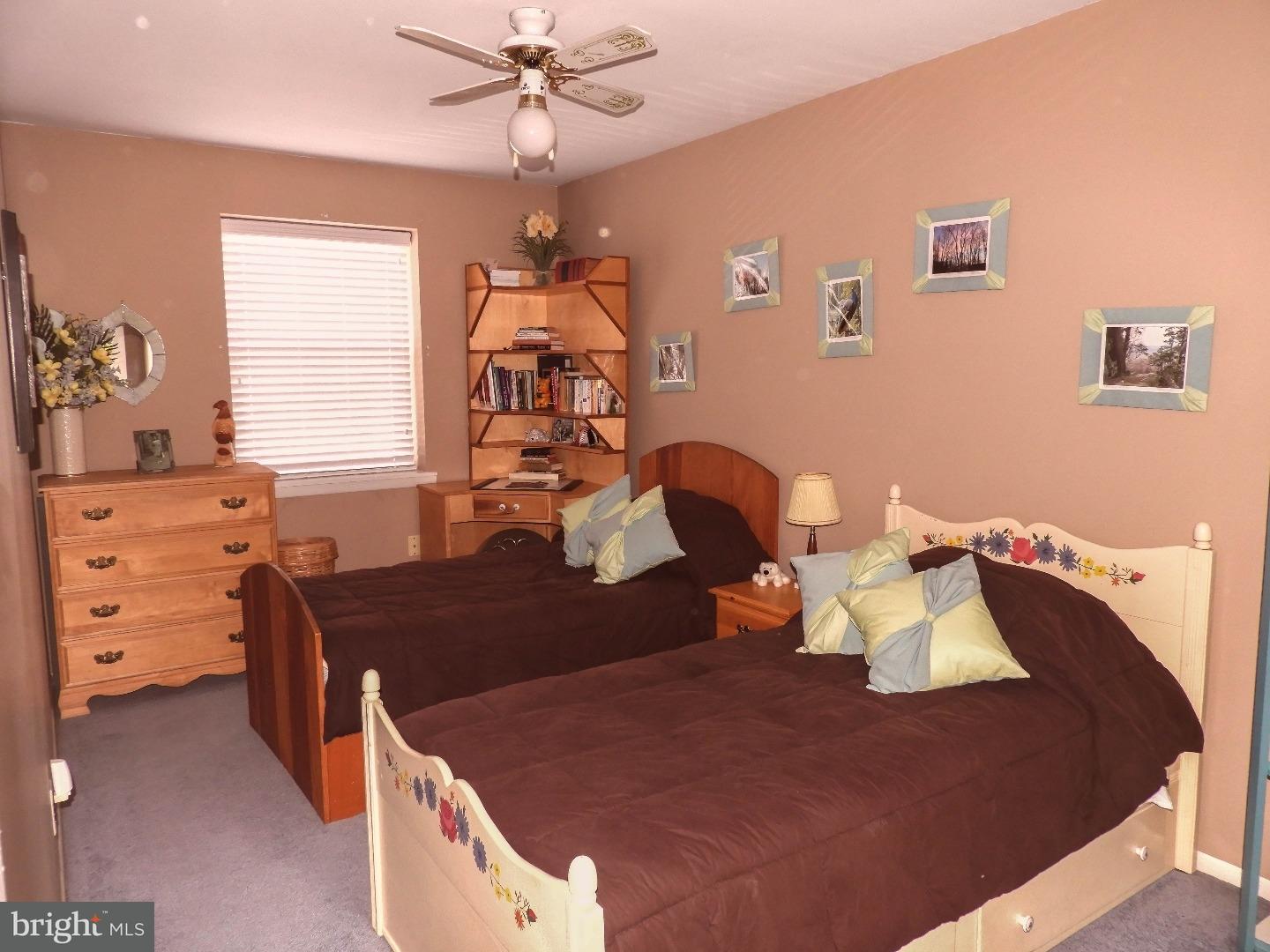 3592 Dows Road Philadelphia, PA 19154 - Photo 11 of 20 Bedroom 2
