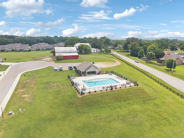 $774,900 | 397 Campfire, Winchester, TN 37398