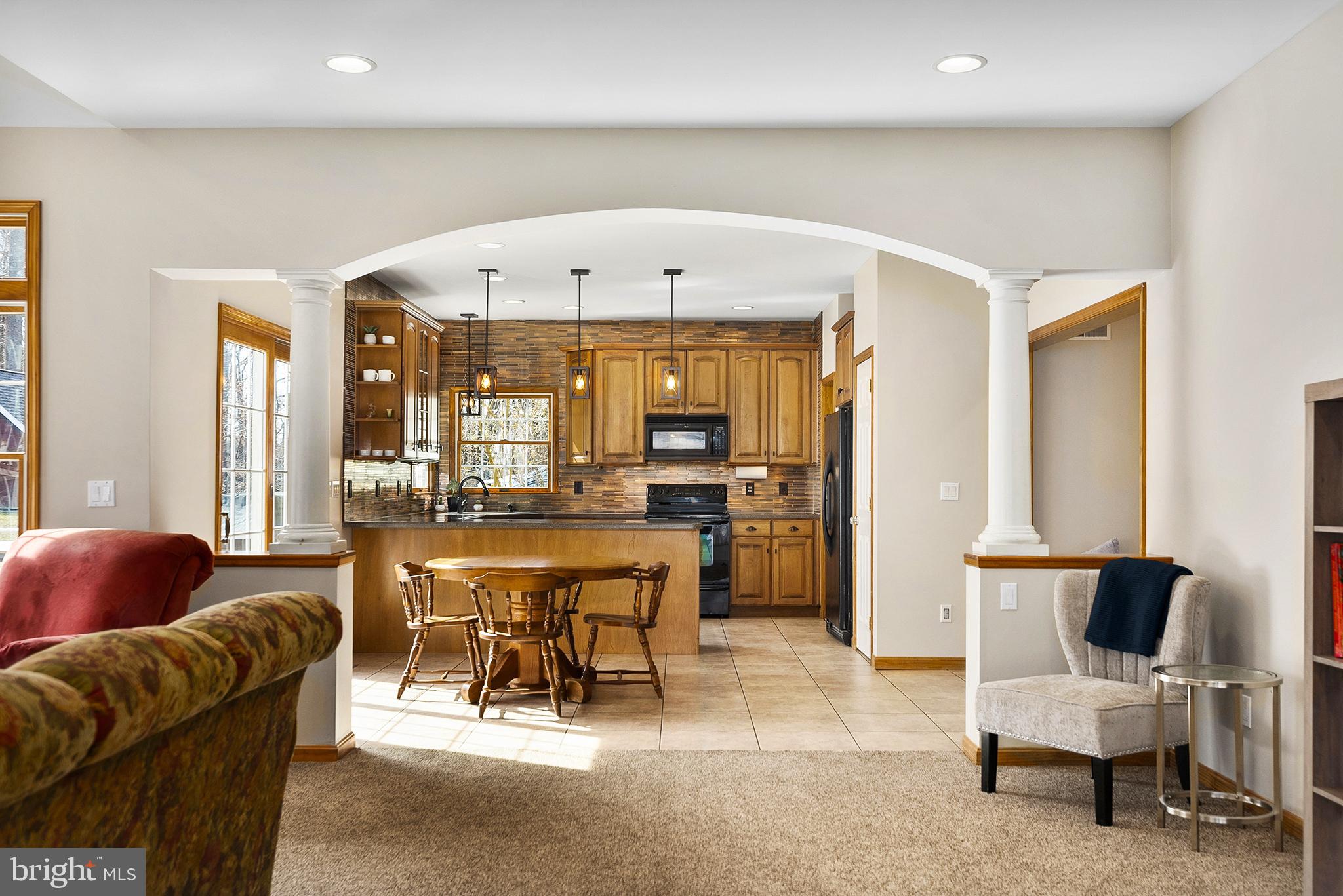 128 Carter Road Elkton, MD 21921 - Photo 11 of 73 Great arched details