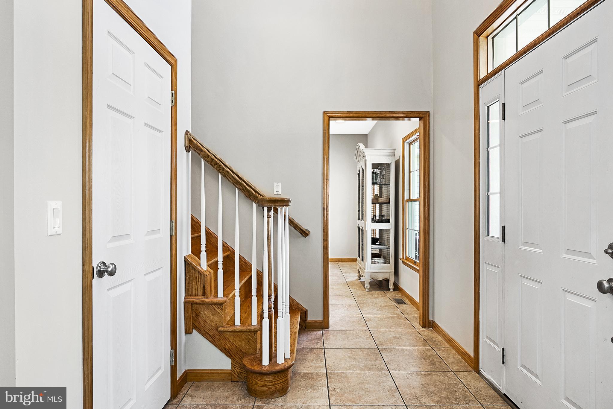 128 Carter Road Elkton, MD 21921 - Photo 5 of 73 Open foyer with ceramic tile