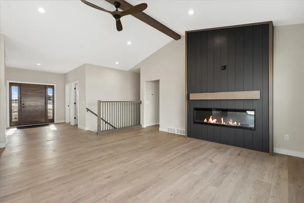 $619,900 | W5709 Pr Vw Drive, Sherman, WI 53075