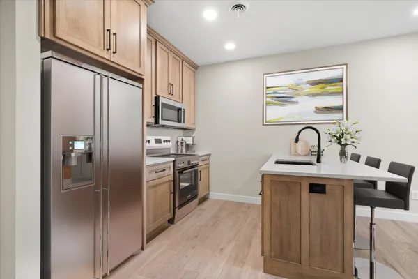 $619,900 | W5709 Pr Vw Drive, Sherman, WI 53075