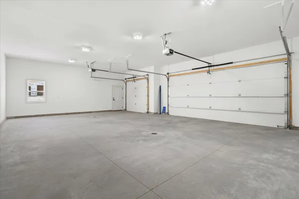 $619,900 | W5709 Pr Vw Drive, Sherman, WI 53075