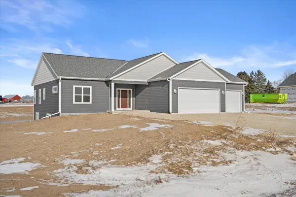$619,900 | W5709 Pr Vw Drive, Sherman, WI 53075