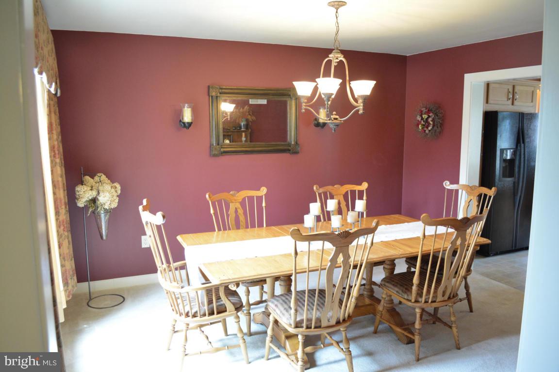 223 Browning Road Lancaster, PA 17602 - Photo 8 of 29 Gallery Image 8