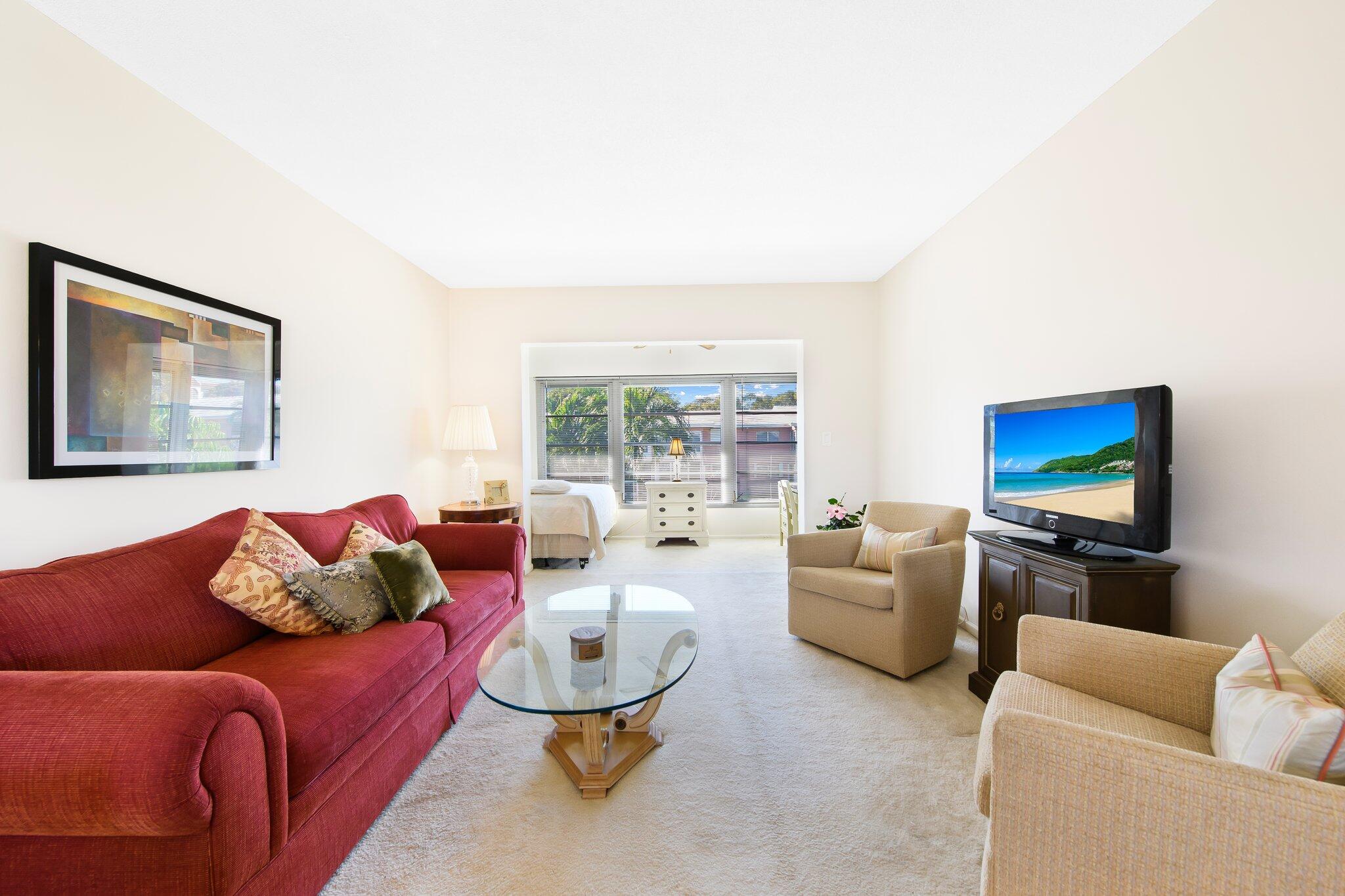 300 Northeast 20th Street, Unit 4040 Boca Raton, FL 33431 - Photo 3 of 19 3-web-or-mls-DSC_4407