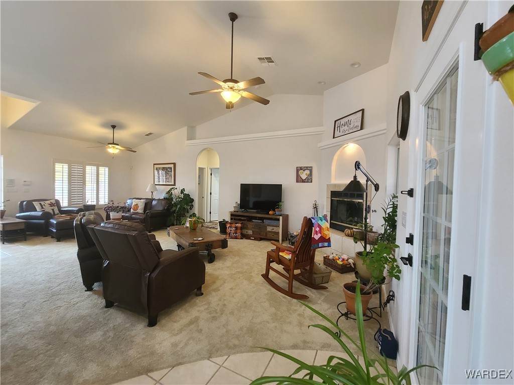 4019 Pinto Road Kingman, AZ 86401 - Photo 12 of 85 Living Room