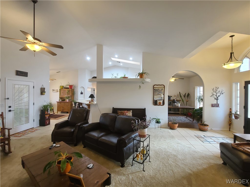 4019 Pinto Road Kingman, AZ 86401 - Photo 7 of 85 Great???????????????????????????????? Room