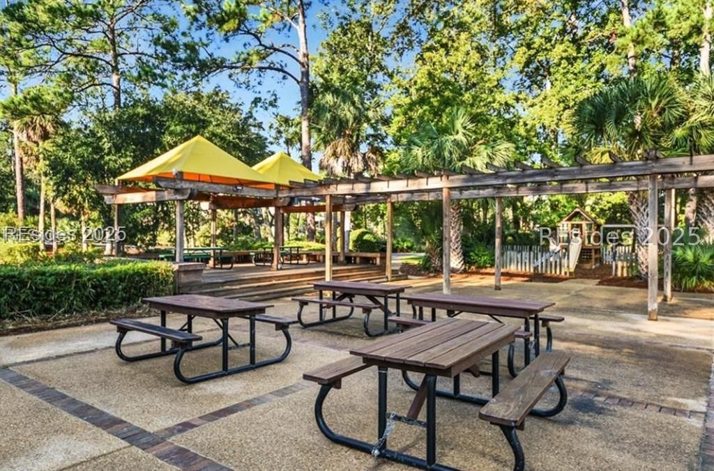 36 Forest Cove Road, Unit 36 Hilton Head Island, SC 29928 - Photo 19 of 27