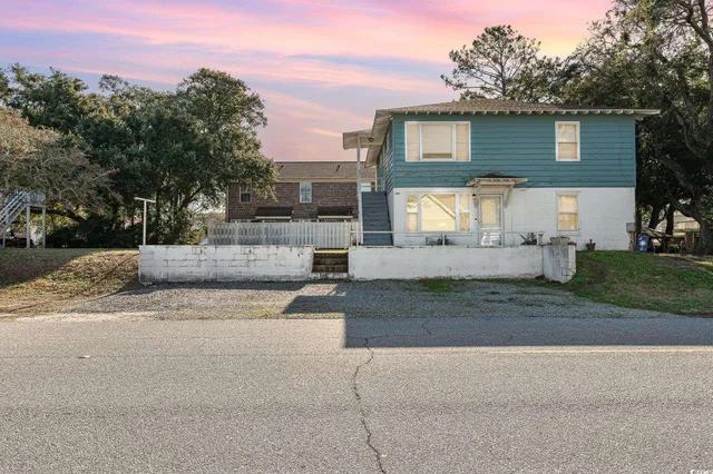 $1,599,900 | 215 28th Avenue South, Myrtle Beach, SC 29577