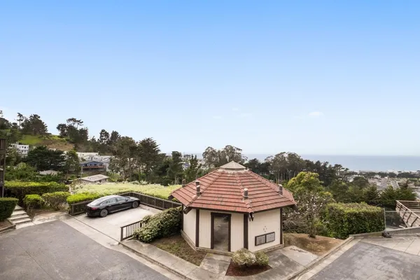 $768,000 | 504 Monterey Road, Unit 14L, Pacifica, CA 94044
