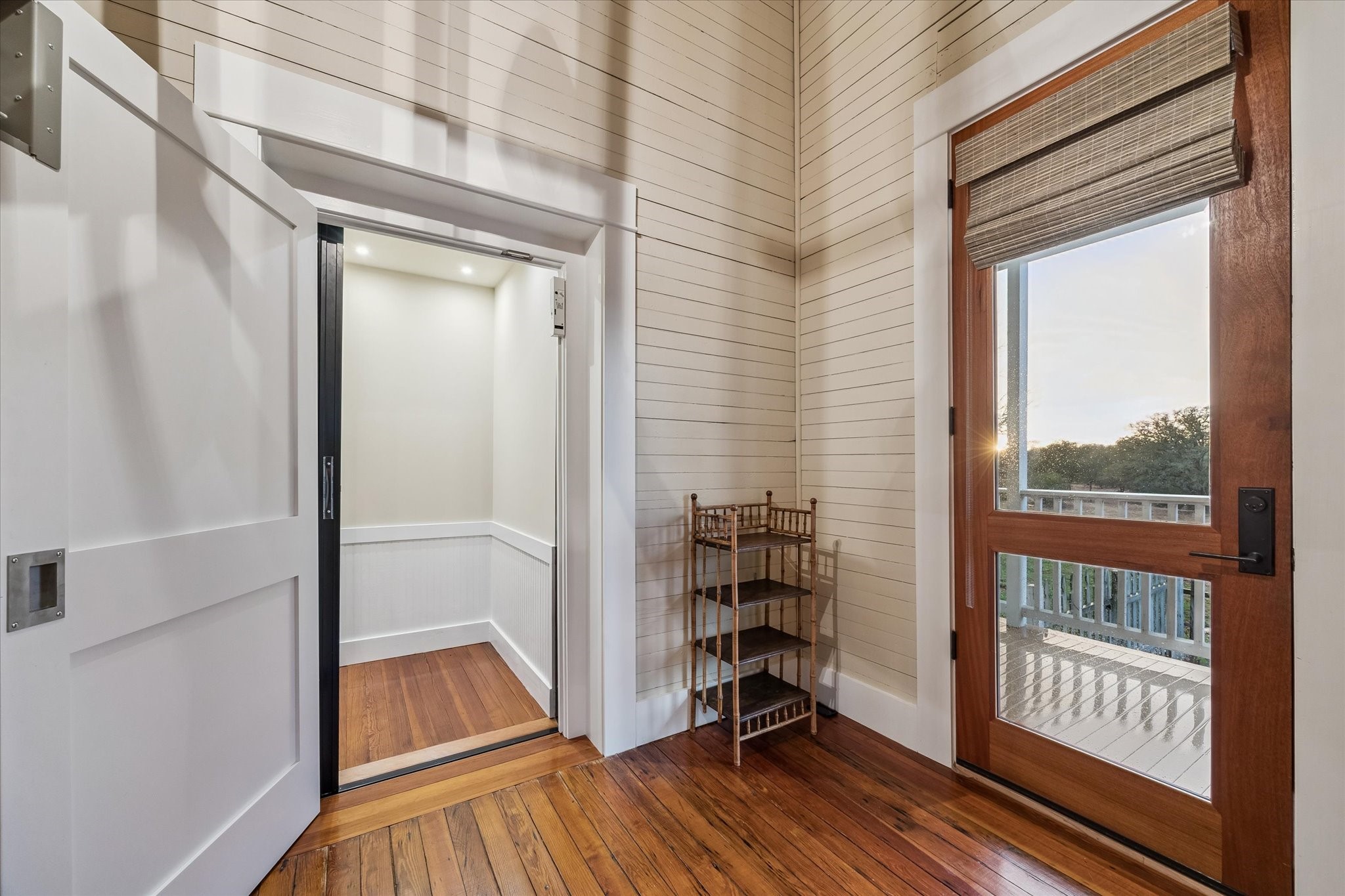 895 South Weyand Road Round Top, TX 78954 - Photo 31 of 37