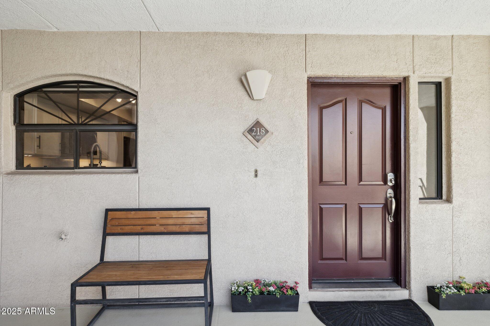 5104 North 32nd Street, Unit 218 Phoenix, AZ 85018 - Photo 20 of 29 Front of Unit