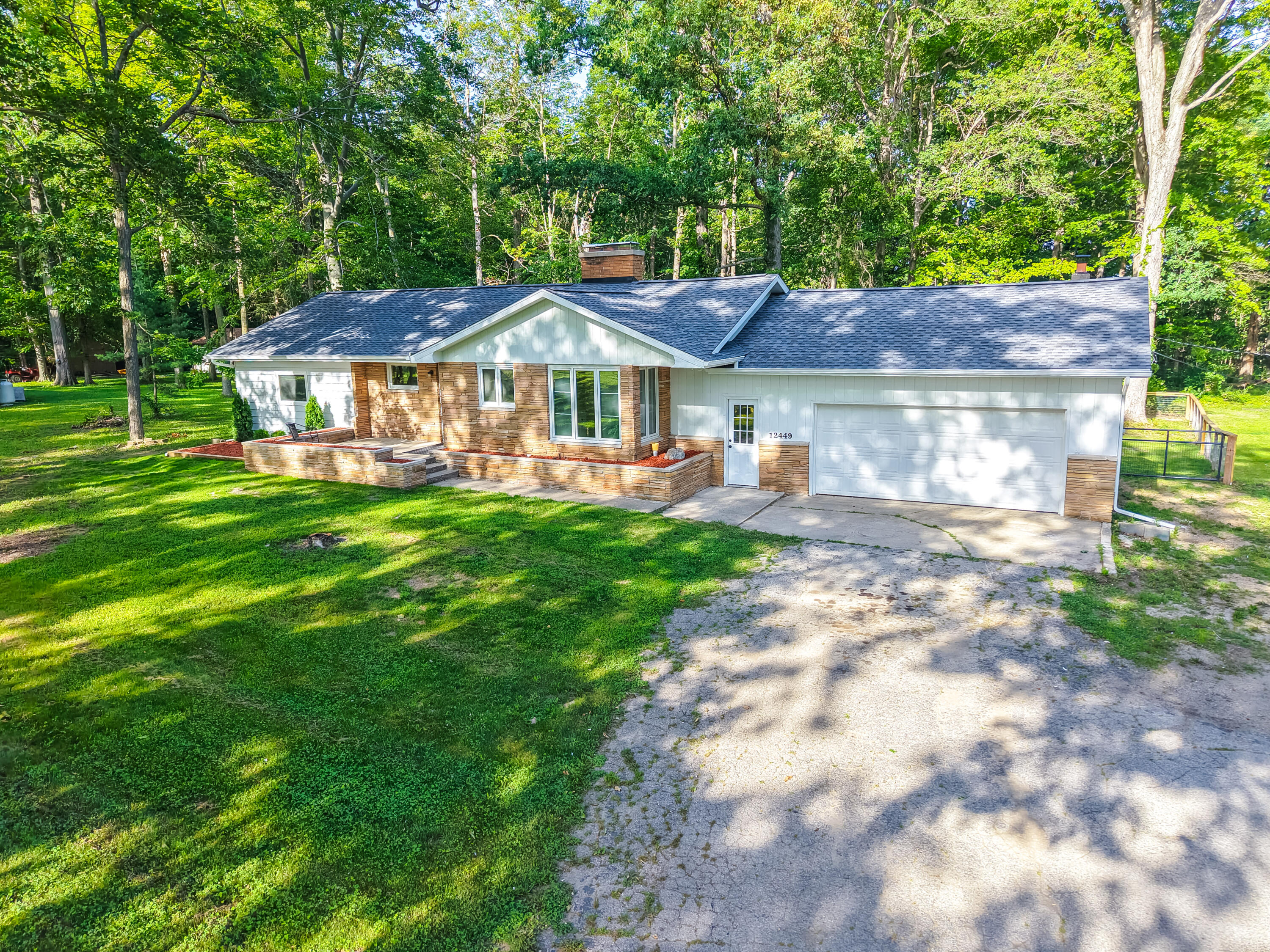 12449 California Road Sawyer, MI 49125 - Photo 1 of 52 Welcome to 12449 California Rd