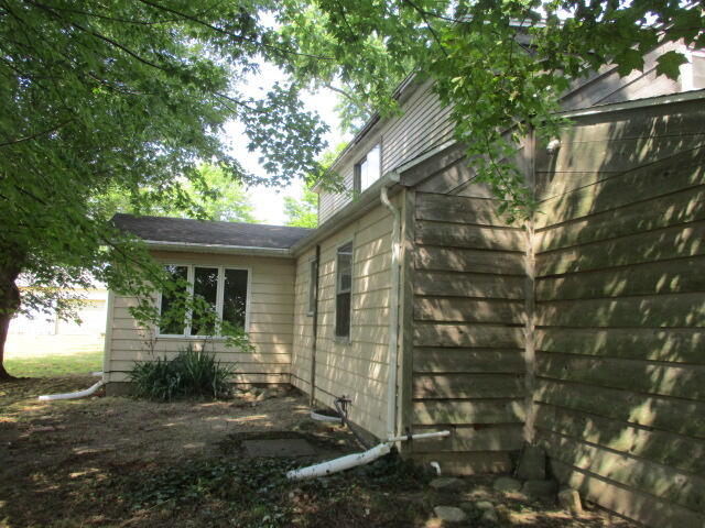 68706 Kessington Road Jones, MI 49061 - Photo 5 of 37 6