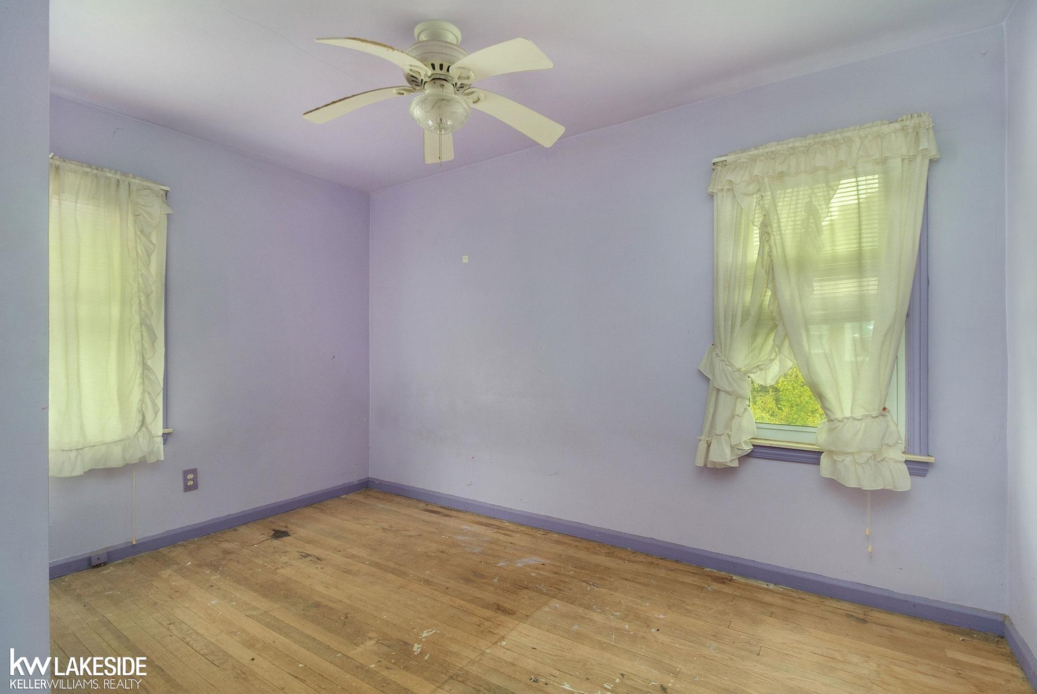 11470 East 10 Mile Road Warren, MI 48089 - Photo 9 of 15 50093076-8.JPG