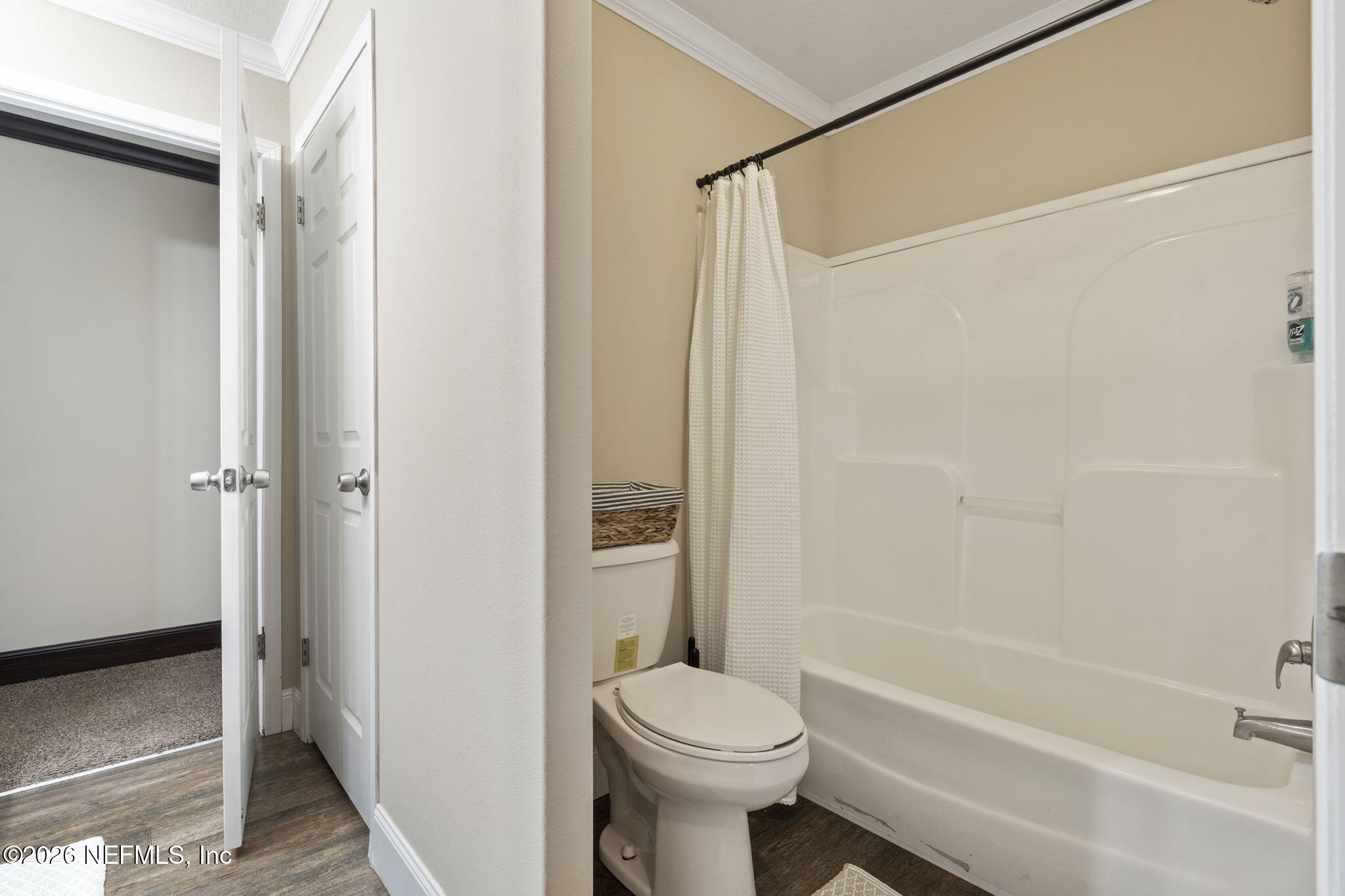 540605 Lem Turner Road Callahan, FL 32011 - Photo 14 of 31 a bathroom with a sink toilet and shower