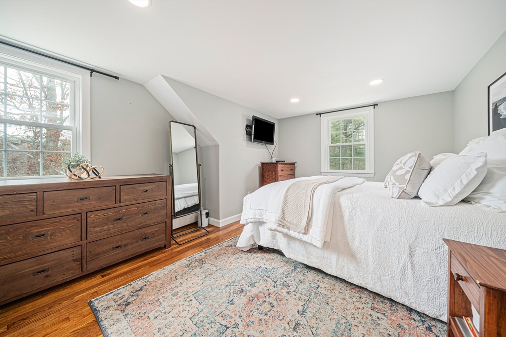 345 Hanover Street Hanover, MA 02339 - Photo 10 of 25 Gallery Image 10