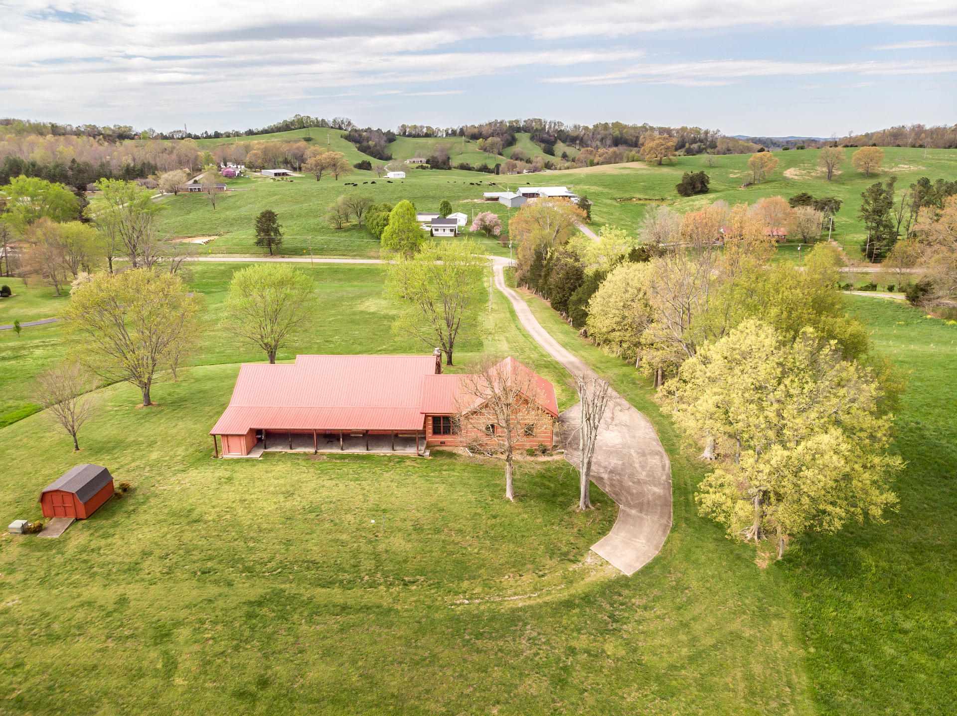 3675 Warrensburg Road Greeneville, TN 37743 - Photo 2 of 68 3675WarrensburgG_24