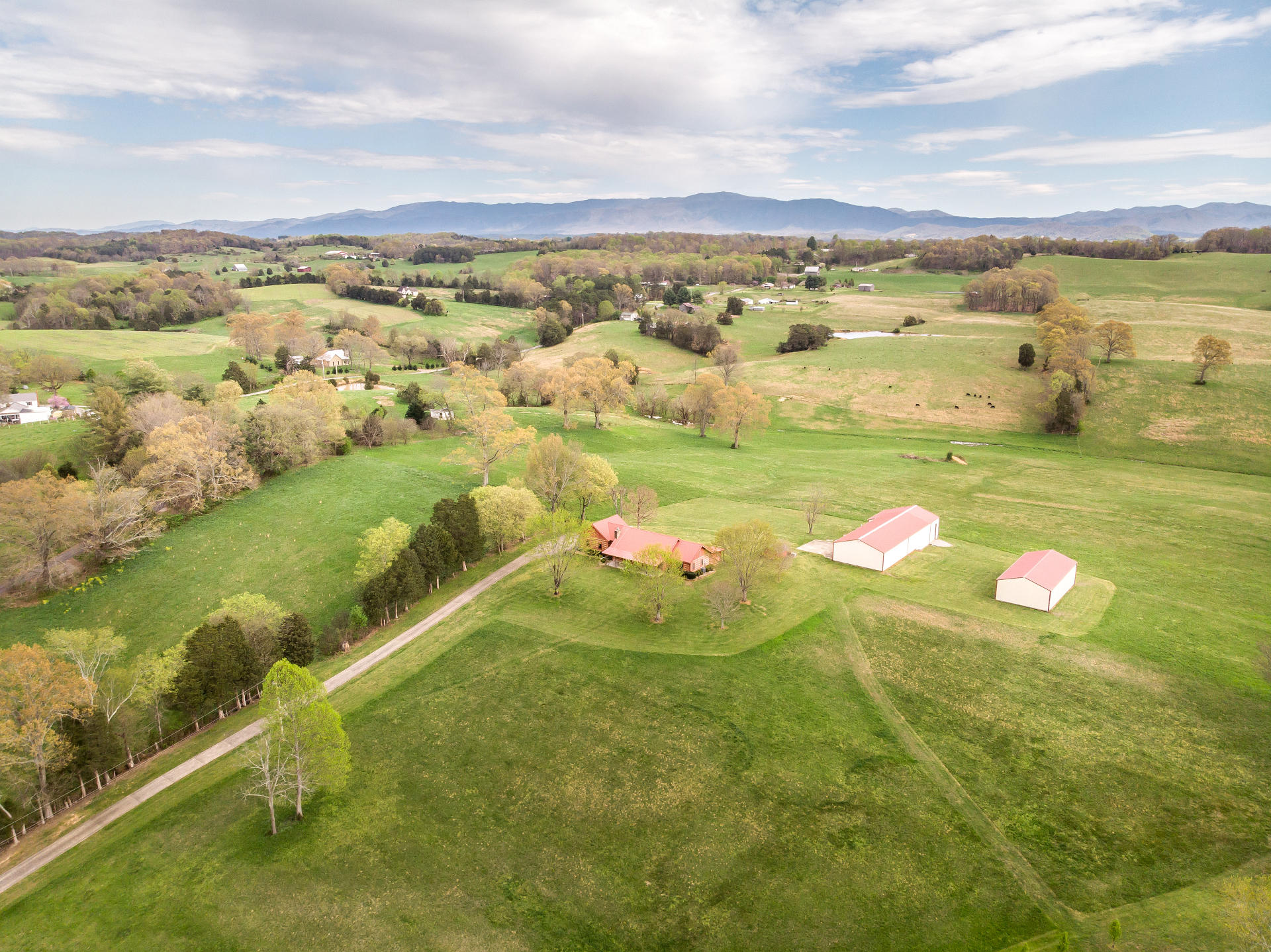 3675 Warrensburg Road Greeneville, TN 37743 - Photo 35 of 68 3675WarrensburgG_06