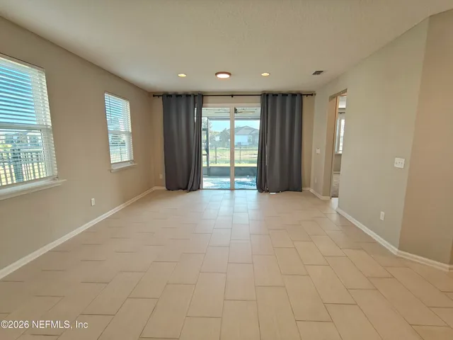 $2,150 | 1876 Amberly Drive, Middleburg, FL 32068