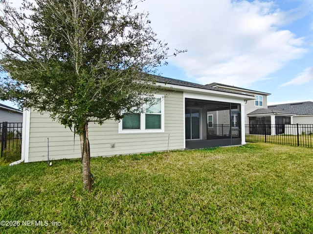 $2,150 | 1876 Amberly Drive, Middleburg, FL 32068