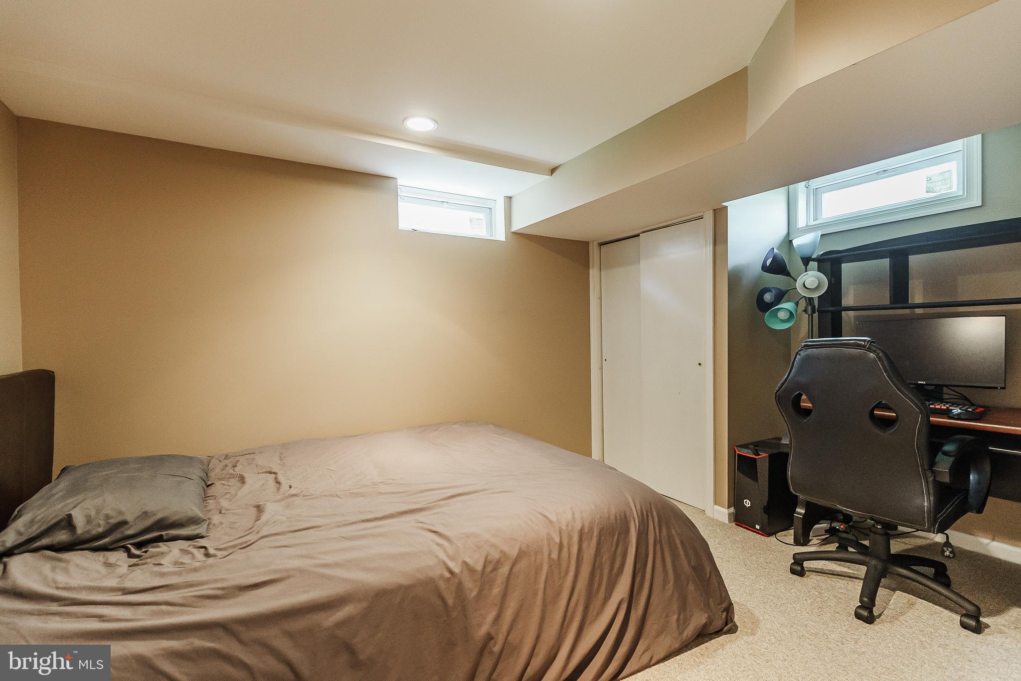 231 Sandringham Road Cherry Hill, NJ 08003 - Photo 34 of 38