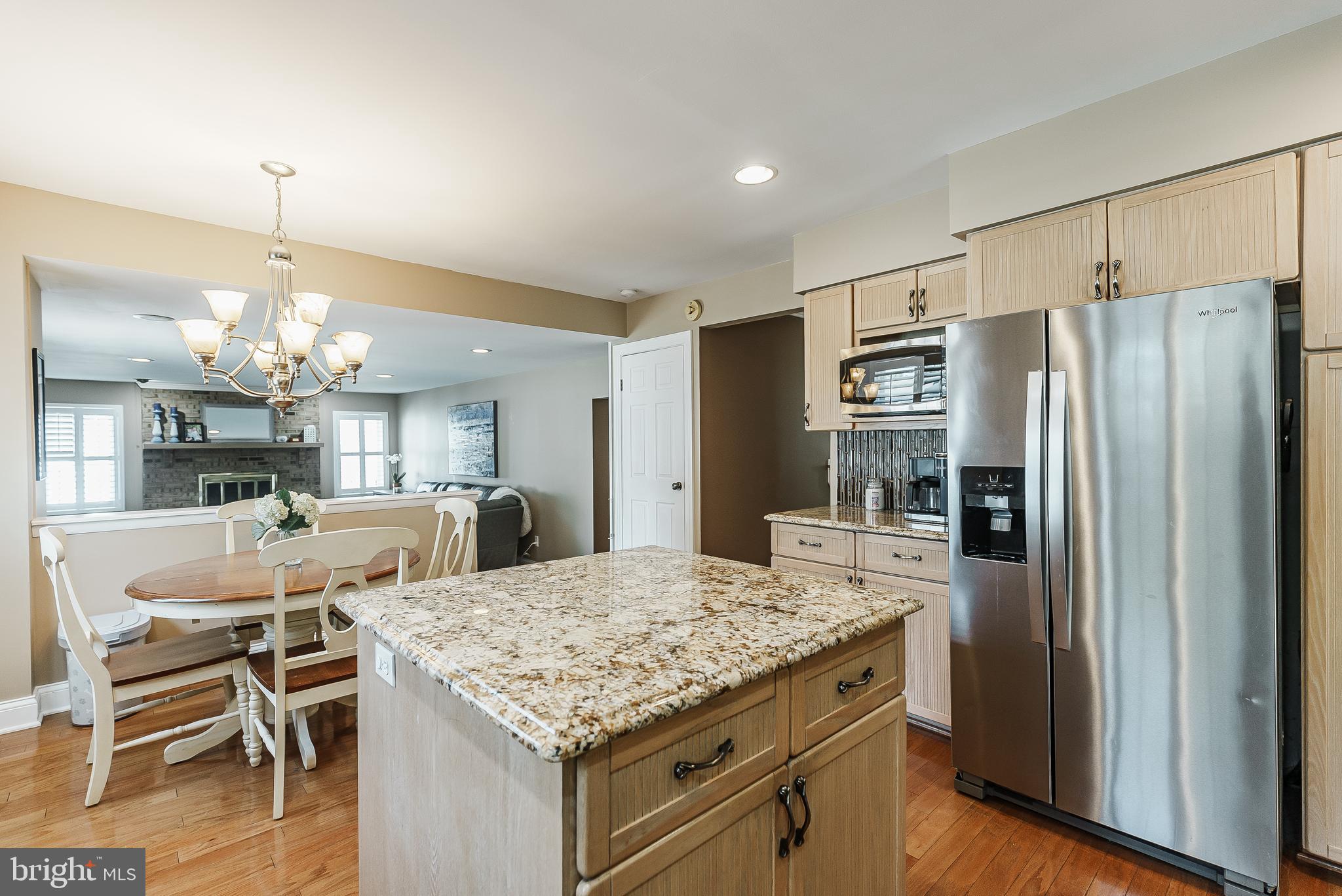 231 Sandringham Road Cherry Hill, NJ 08003 - Photo 9 of 38
