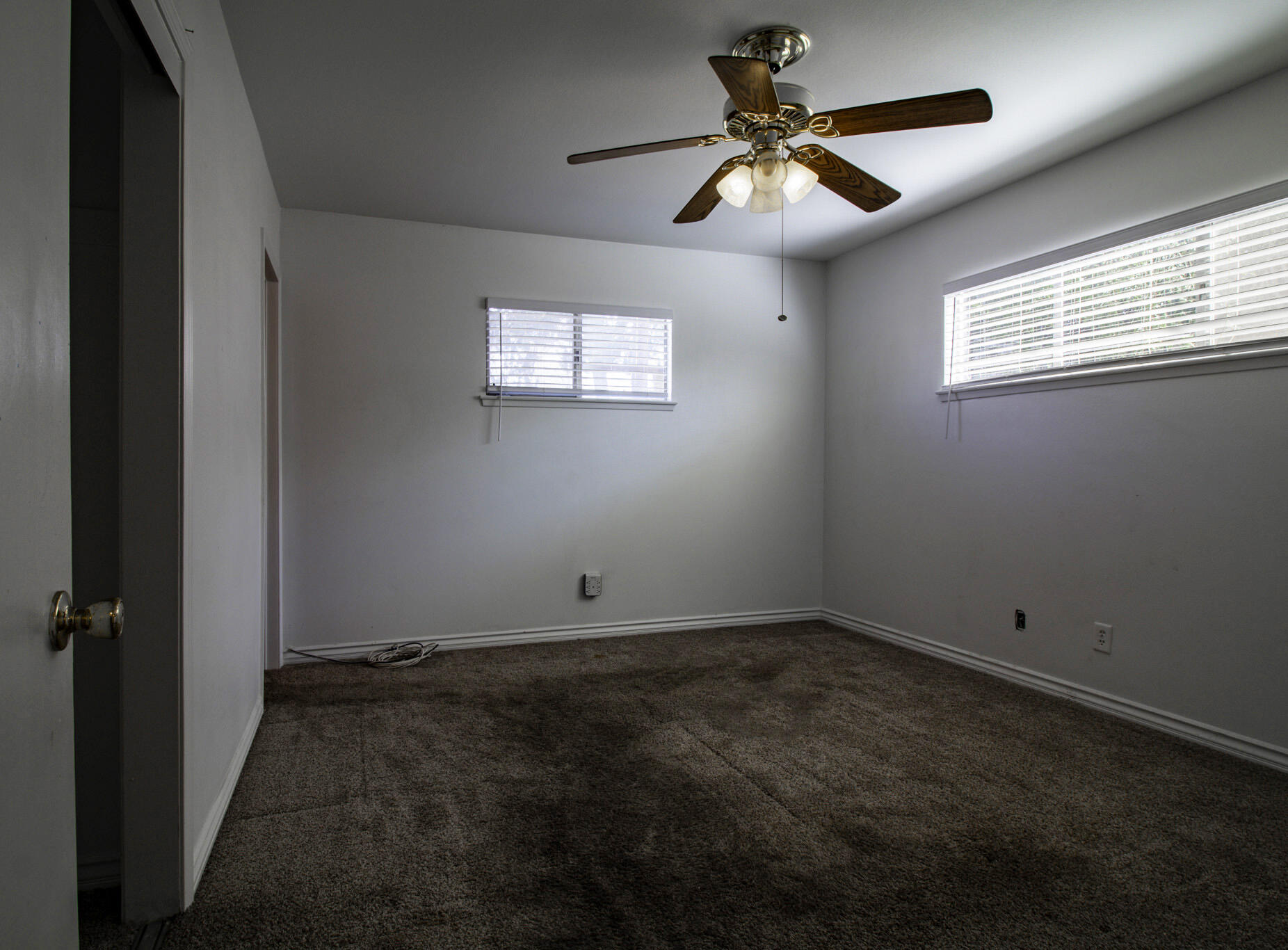 43744 Gadsden Avenue Lancaster, CA 93534 - Photo 17 of 29 master bedroom_1 vers A