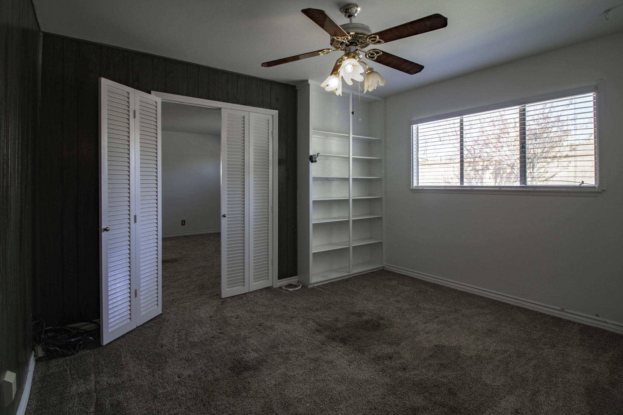 43744 Gadsden Avenue Lancaster, CA 93534 - Photo 6 of 29 den_2 vers A