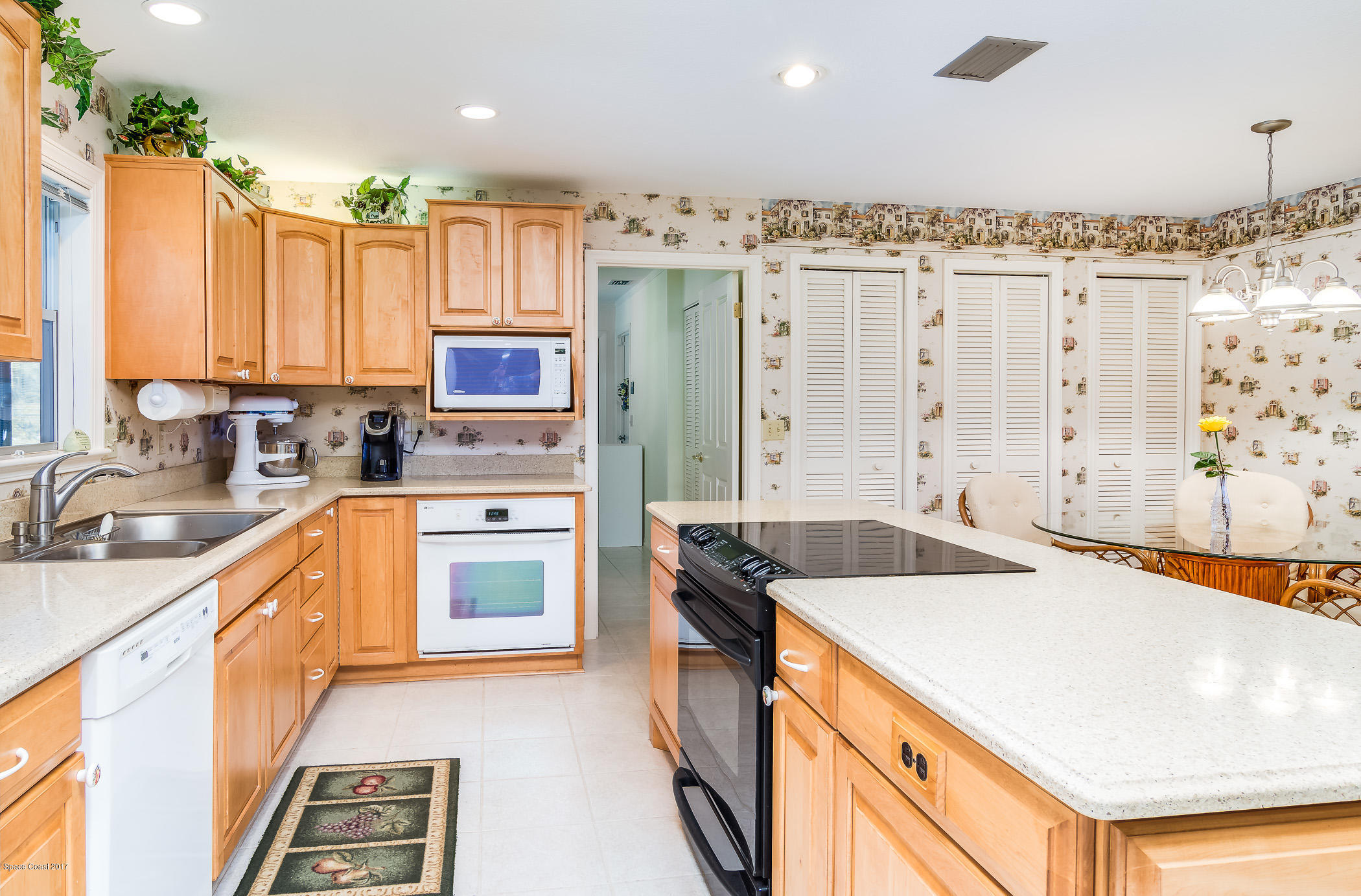 2660 Rocky Point Road Malabar, FL 32950 - Photo 18 of 71 Kitchen