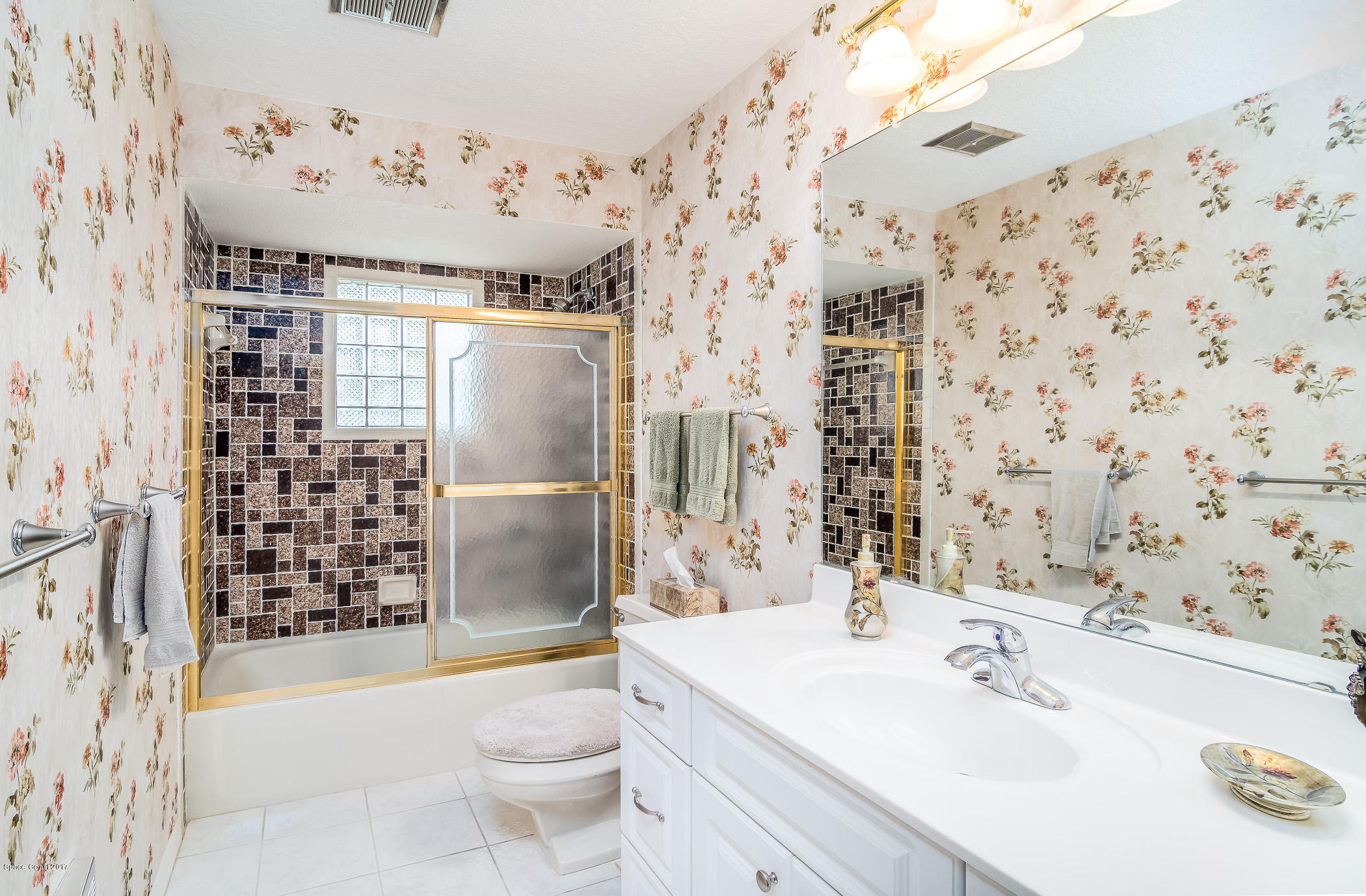 2660 Rocky Point Road Malabar, FL 32950 - Photo 30 of 71 Bathroom 2