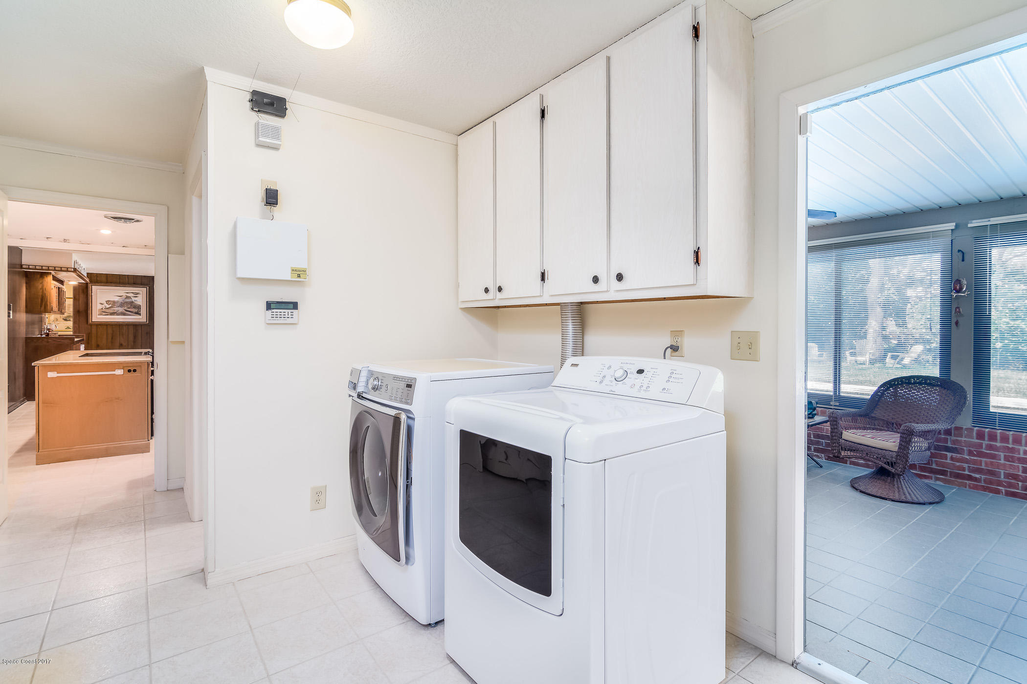 2660 Rocky Point Road Malabar, FL 32950 - Photo 38 of 71 Spacious Laundry Room