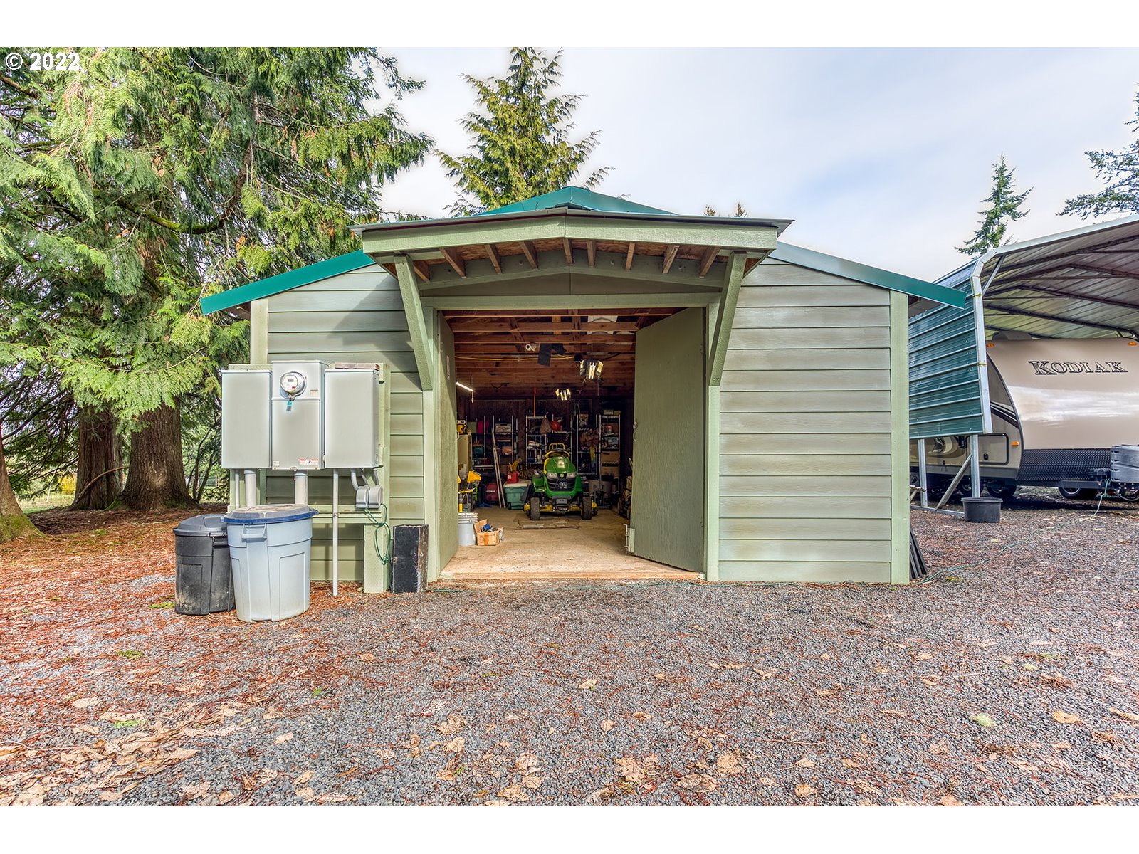 448 Hawkins Road Winlock, WA 98596 - Photo 24 of 32 a front view of a house with a yard