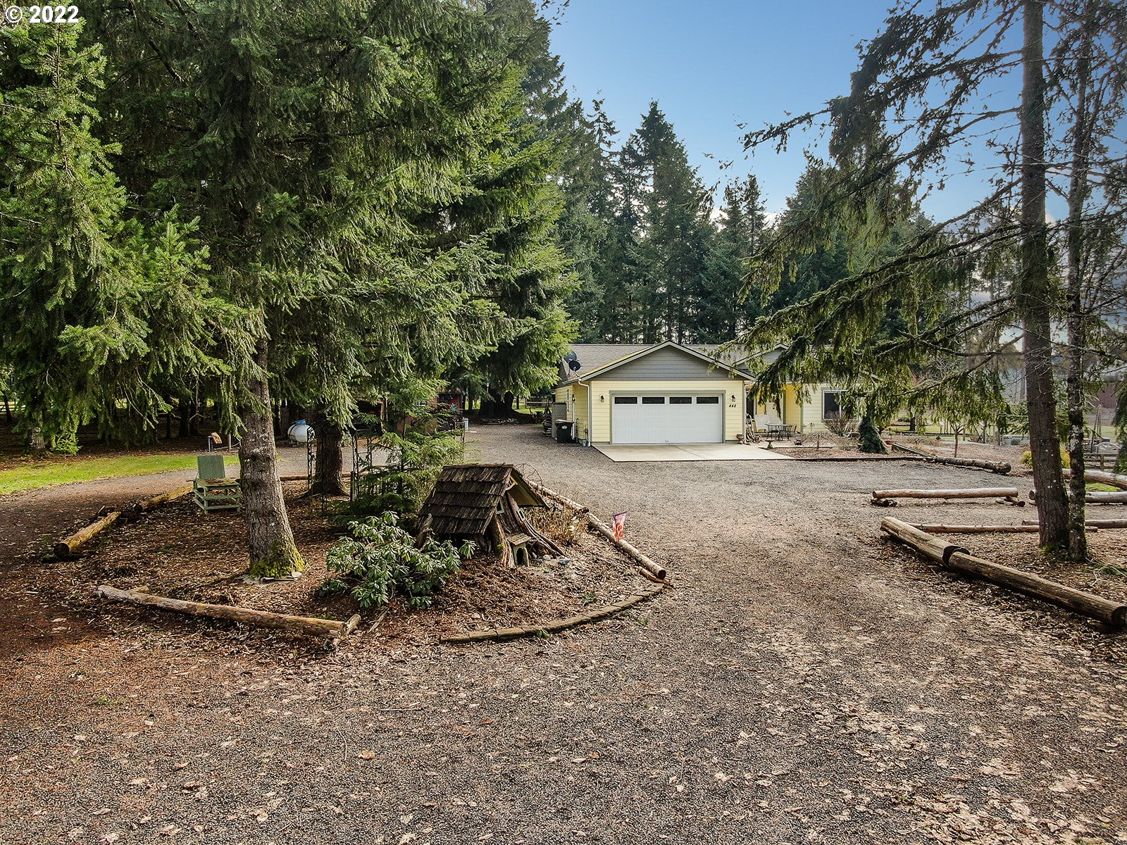 448 Hawkins Road Winlock, WA 98596 - Photo 3 of 32 a view of yard