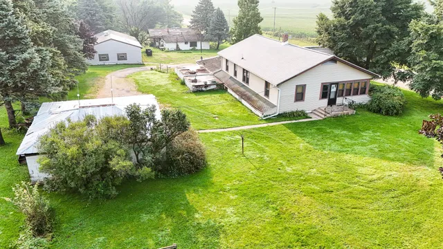 $224,000 | 7916 West Pines Road, Polo, IL 61064