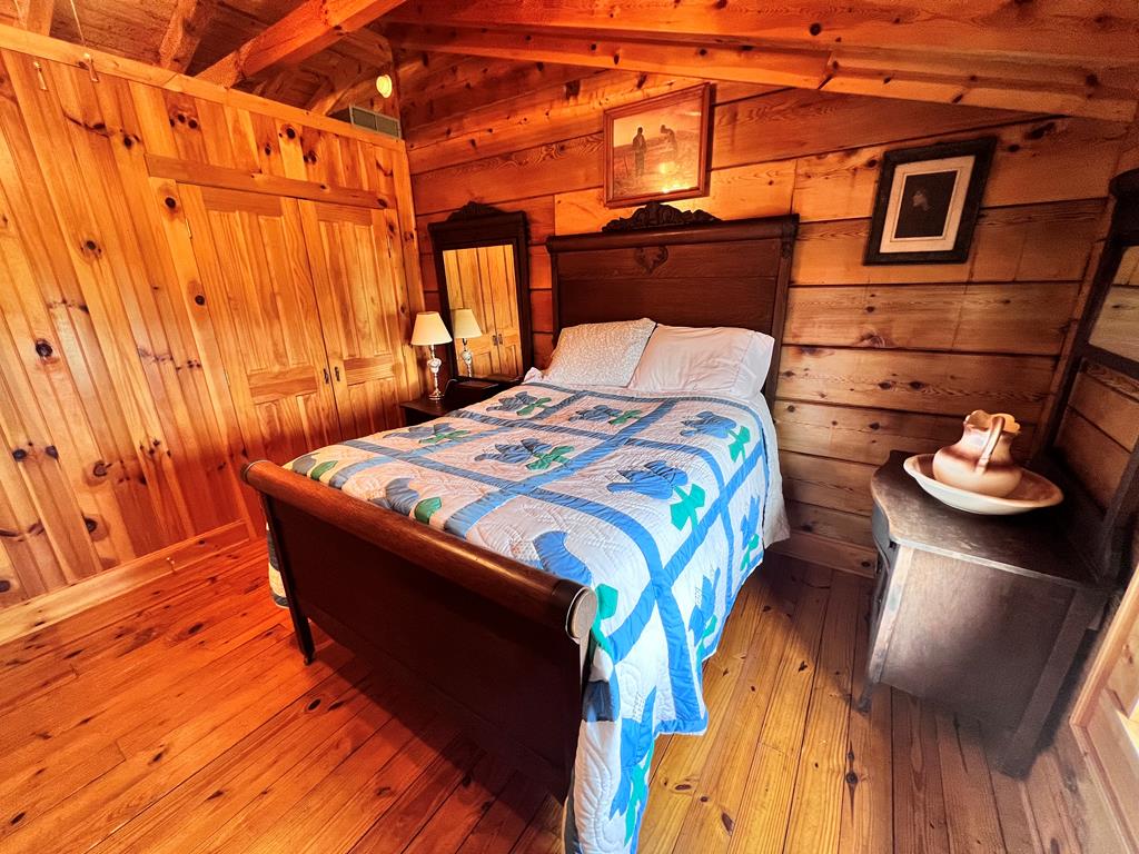 398 Dust Trail Road Laurel Fork, VA 24352 - Photo 33 of 63 Gallery Image 33