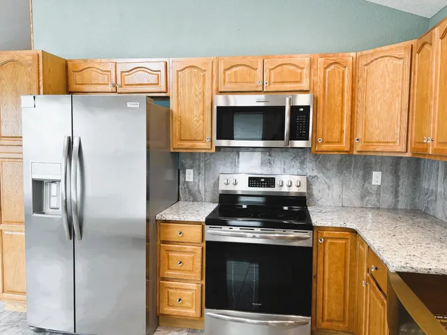 $299,900 | 5055 New Highway 68, Madisonville, TN 37354