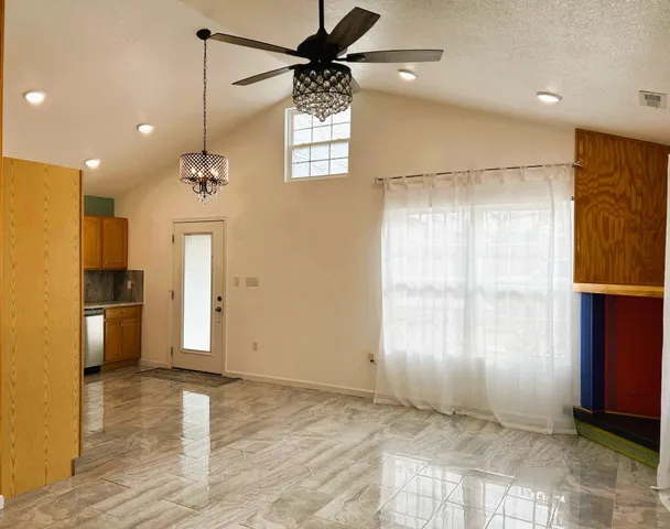 $299,900 | 5055 New Highway 68, Madisonville, TN 37354