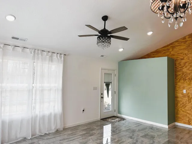 $299,900 | 5055 New Highway 68, Madisonville, TN 37354