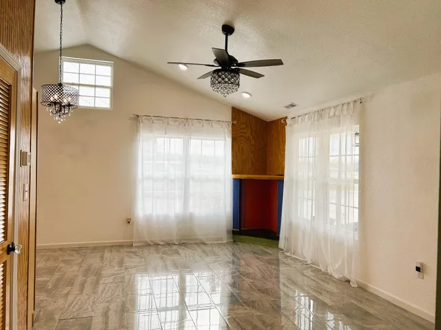 $299,900 | 5055 New Highway 68, Madisonville, TN 37354