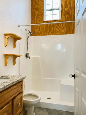 $299,900 | 5055 New Highway 68, Madisonville, TN 37354