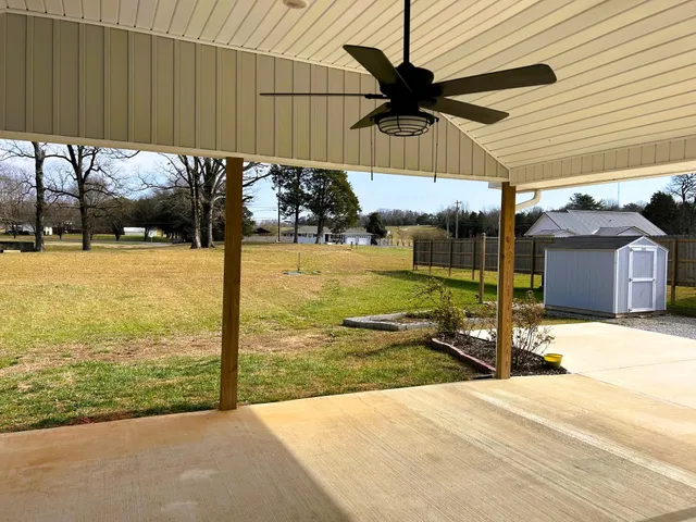 $299,900 | 5055 New Highway 68, Madisonville, TN 37354