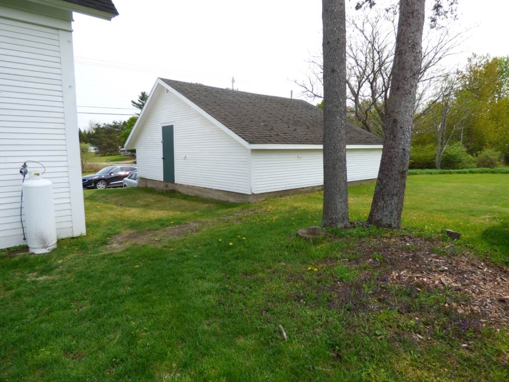 436 Pine Hill Road Derby, VT 05855 - Photo 22 of 24 Gallery Image 22