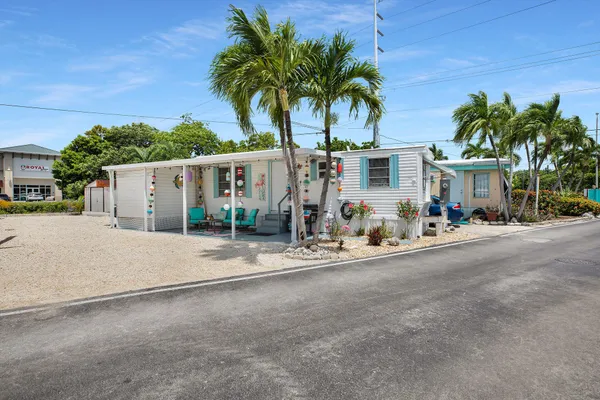 $329,000 | 6099 Overseas Highway, Unit 4W, Marathon, FL 33050