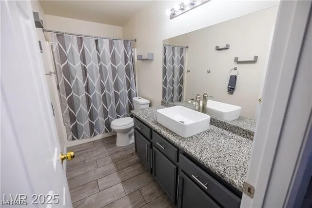 $2,450 | 4720 Painted Hills Street, North Las Vegas, NV 89031