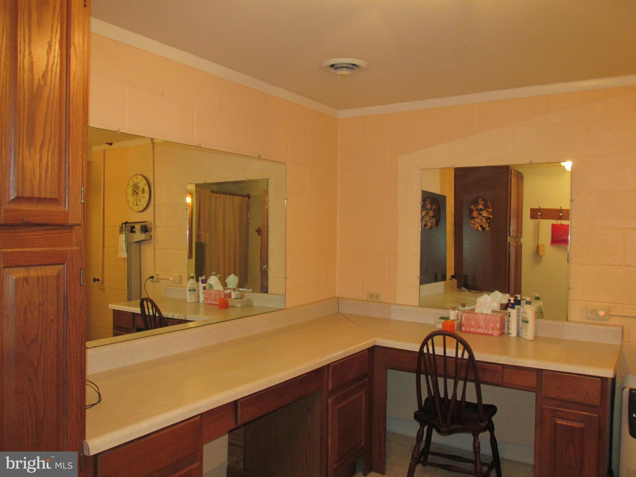119 Indian Hills Road Locust Grove, VA 22508 - Photo 23 of 30 Bath