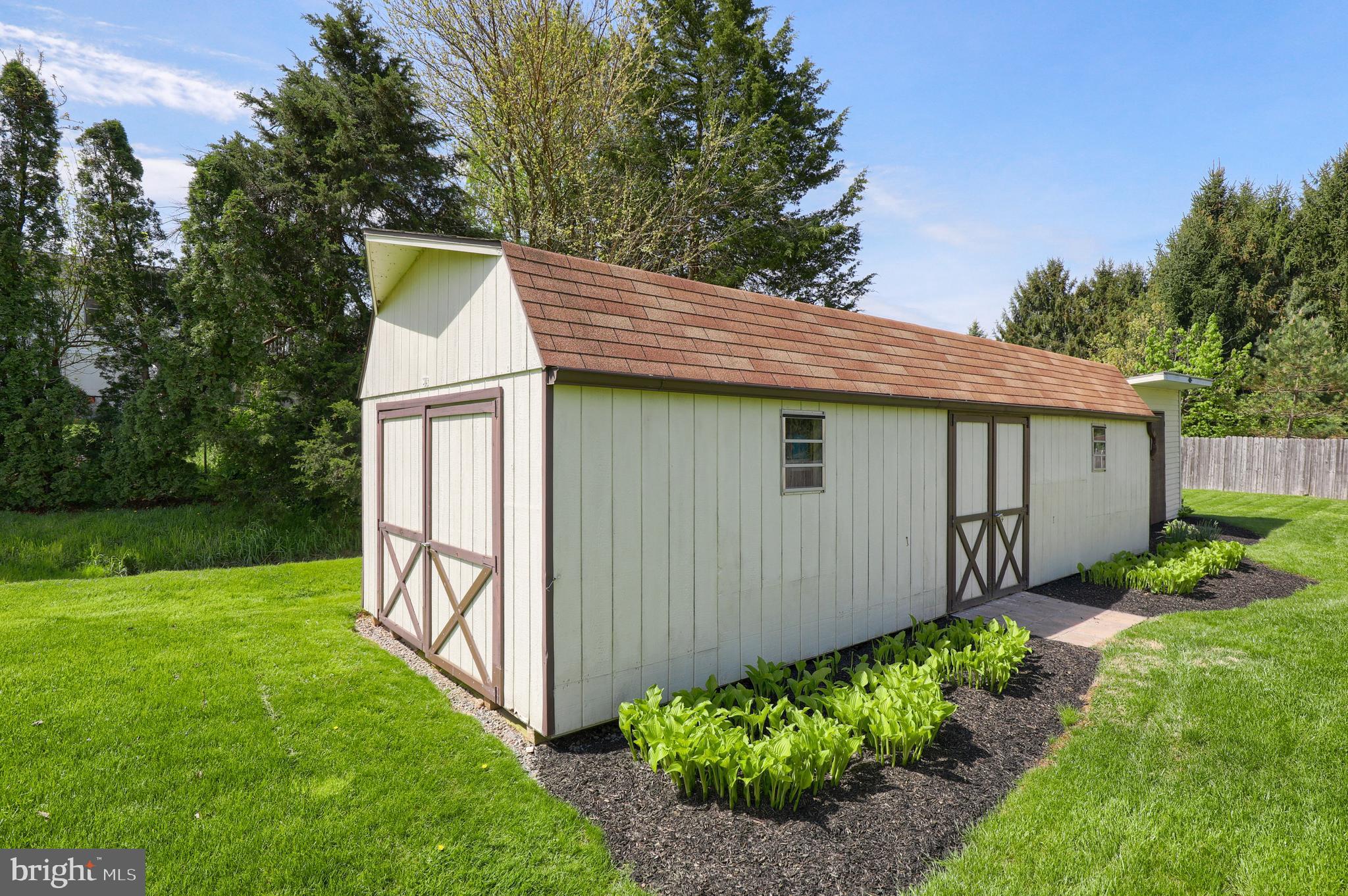 1720 Topaz Road York, PA 17408 - Photo 29 of 32 Gallery Image 29