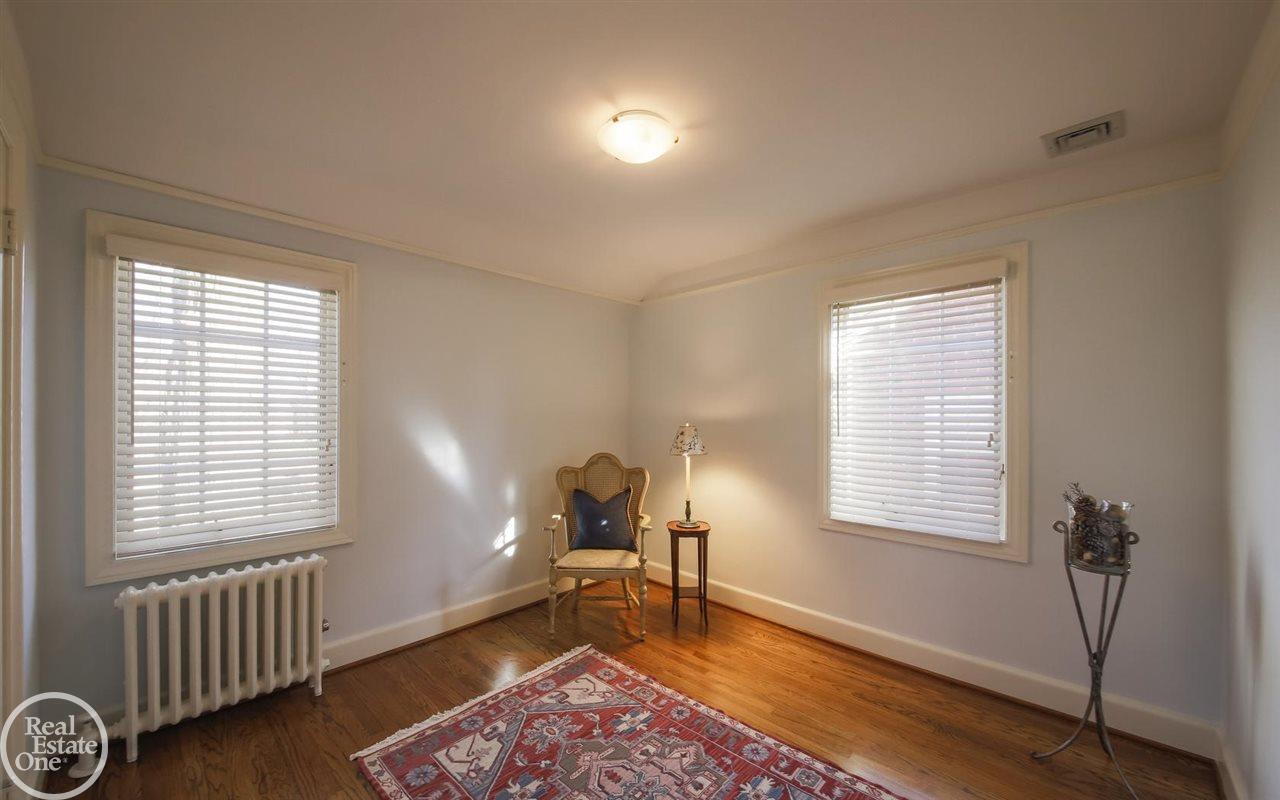 1712 Broadstone Road Grosse Pointe, MI 48236 - Photo 22 of 34 Bedroom