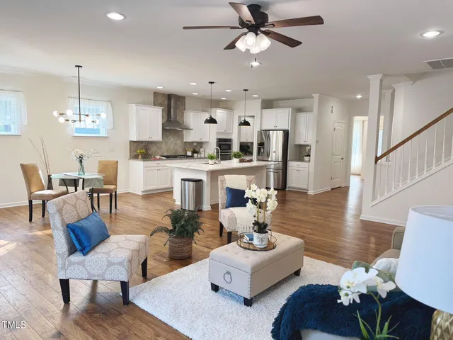 $2,995 | 2800 Lemnos Drive, Apex, NC 27502